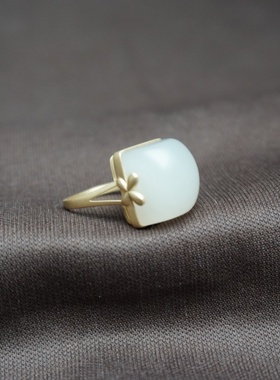 青海戒面18k金新疆和田玉