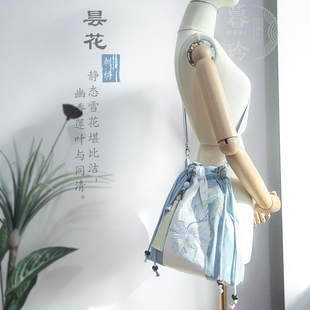 古風(fēng)包帆布刺繡斜挎包單肩媽媽包大容量文藝國(guó)潮森系大學(xué)生補(bǔ)課包