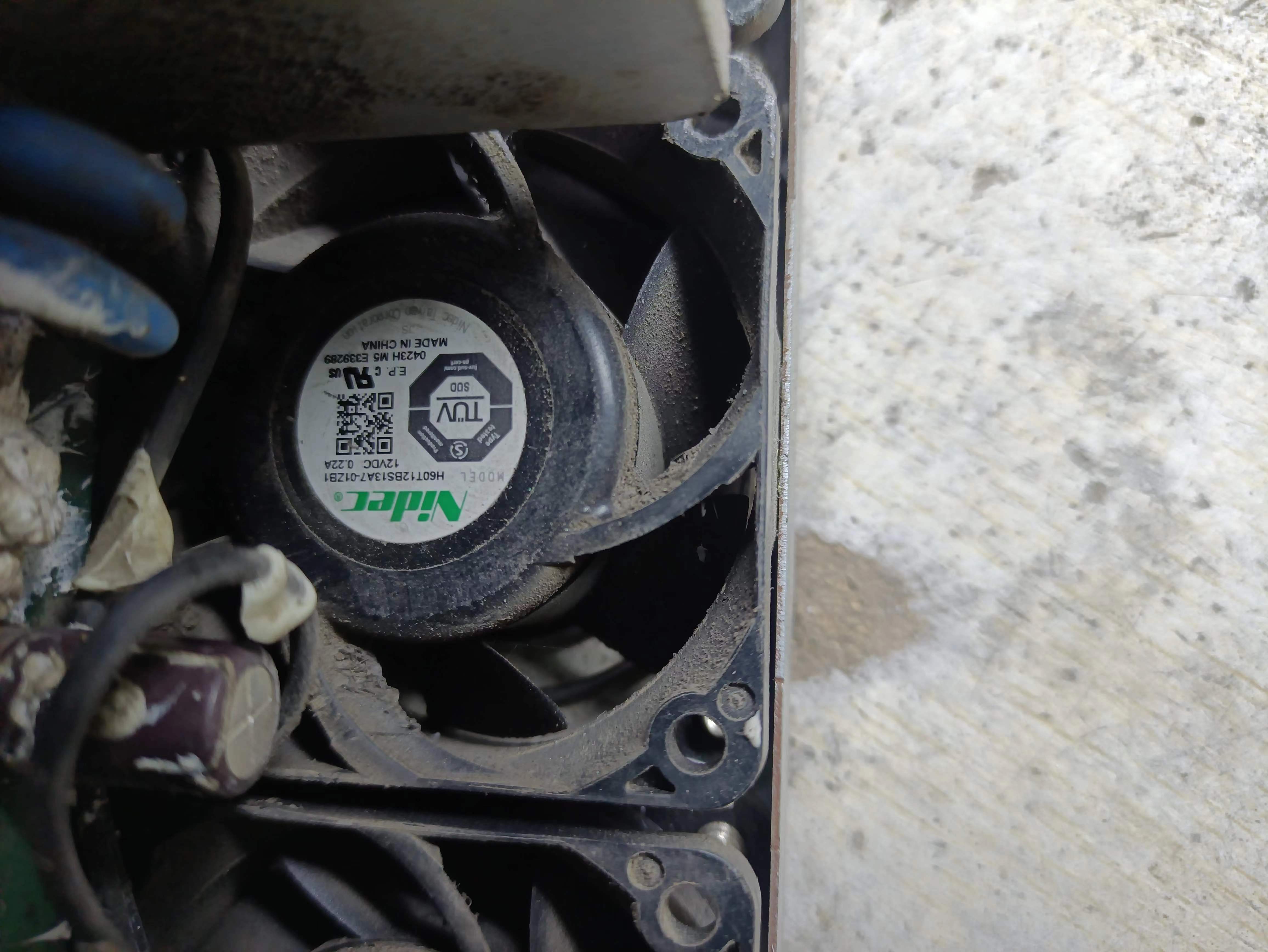 全新 H60T12BS13A7-01Z90 蚂蚁S9 I APW3 T9+官电电源散热风扇6CM