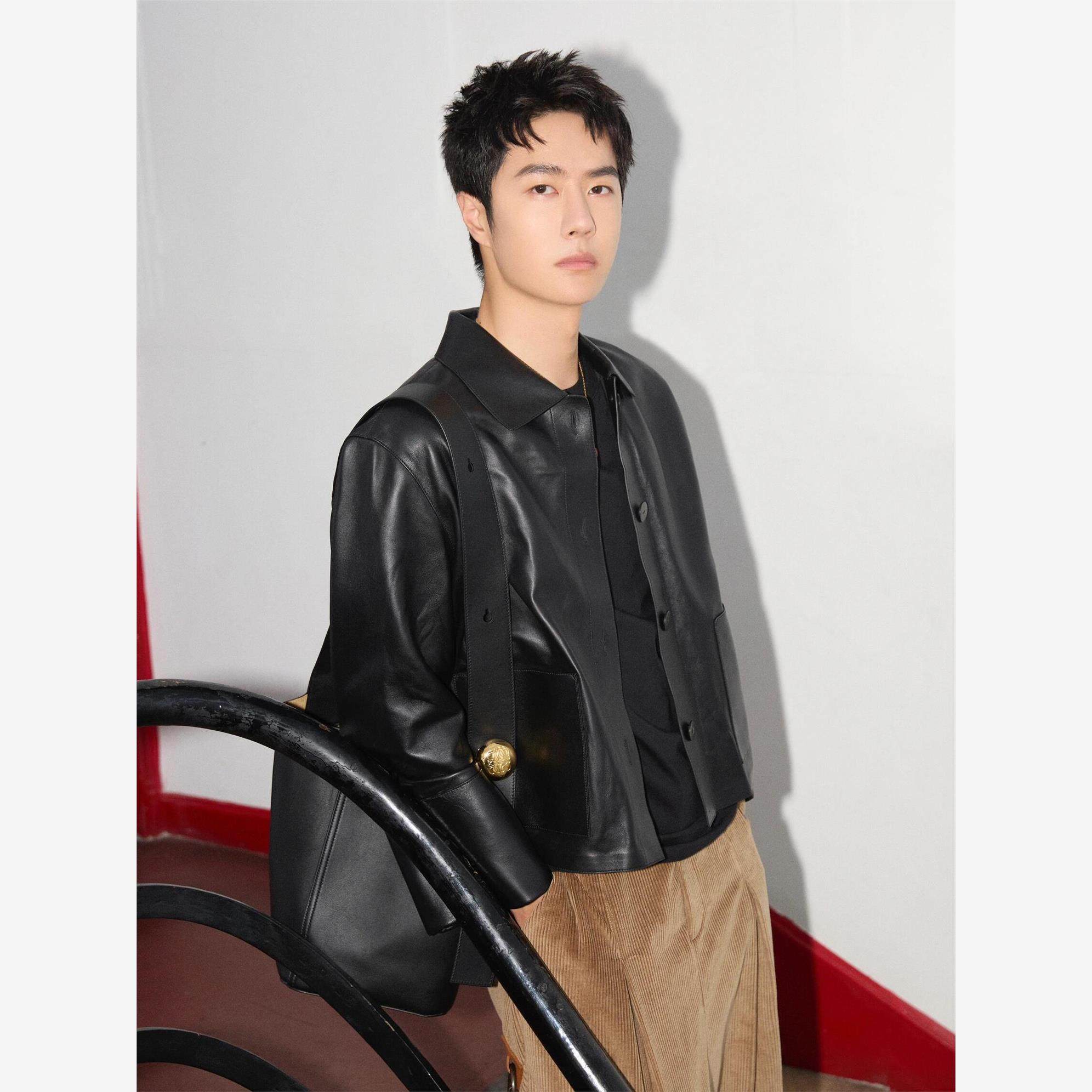 欧购王一博明星同款外套25春季新款休闲简约翻领外套仿真皮PU夹克,男装,皮衣,淘宝优惠券,粉丝福利购,淘宝优惠卷