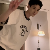 白敬亭同款 纯棉T恤 圆领短袖 t恤韩版 白色拼接撞色字母印花美式