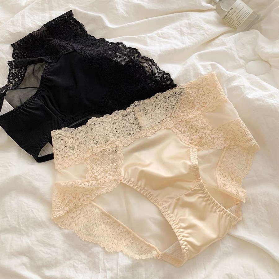 法式轻奢性感缎面蕾丝网纱内裤女士透气裆中腰少女提臀三角短裤