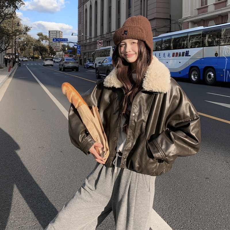 现货加绒秋冬新款宽松皮衣外套6651加绒加毛领175K248,女装皮衣,艾青服饰