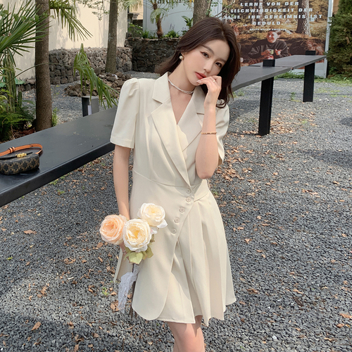 艾青服饰 ZB487A520 艾青服饰 ZB487A520