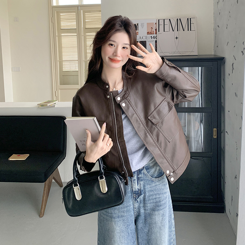 秋季新款现货短款立领设计感皮衣外套1532607P130K198，女装皮衣，艾青服饰