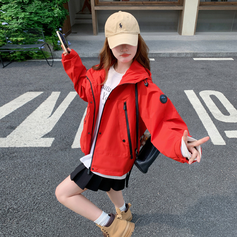 新品现货糖果色连帽冲锋衣1536621P160K238,女装短外套,艾青服饰