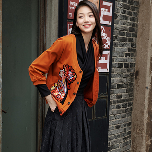 此岸歌声*原创设计店-黯橘色人物绣小开衫 暮秋 (售完即止)