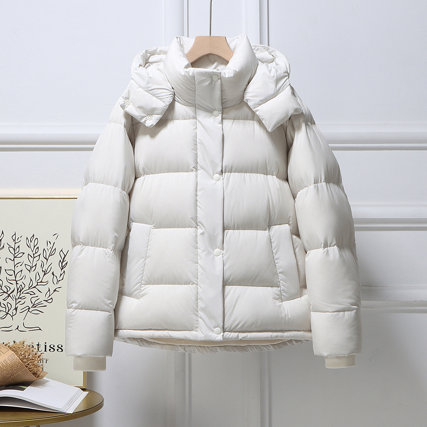 2025冬新款短款羽绒服女连帽Lu五格泡芙抽绳收腰加厚小个子面包服,女装/女士精品,羽绒服,淘宝优惠券,粉丝福利购,淘宝优惠卷