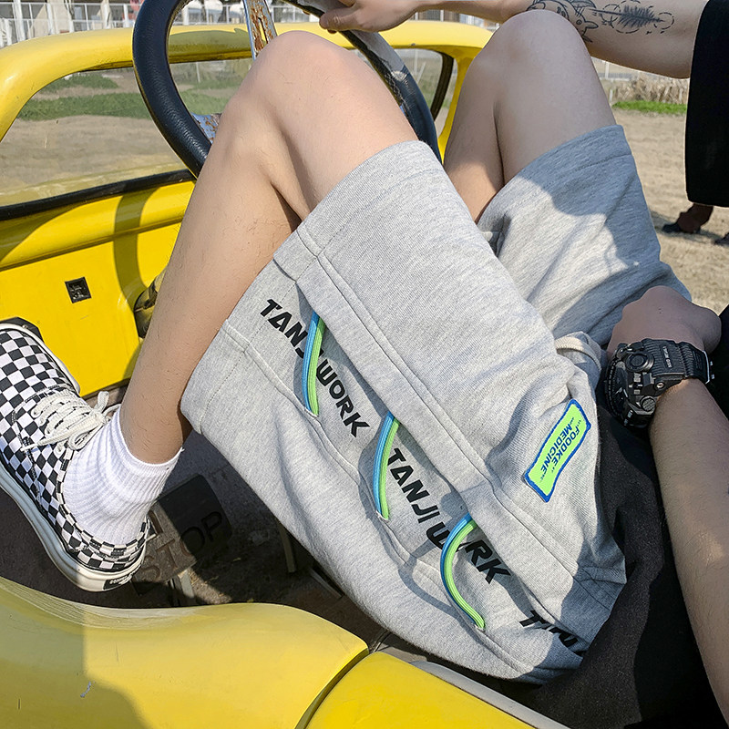 强推！夏季新款港风织带装饰宽松五分裤直筒休闲短裤P35控48，男装牛仔裤，电商D205