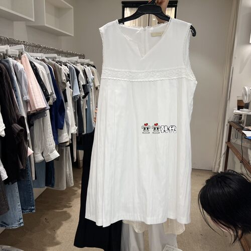 韩国直邮VENIR-a空空韩代正品26夏季新款百搭纯色高级感连衣裙
