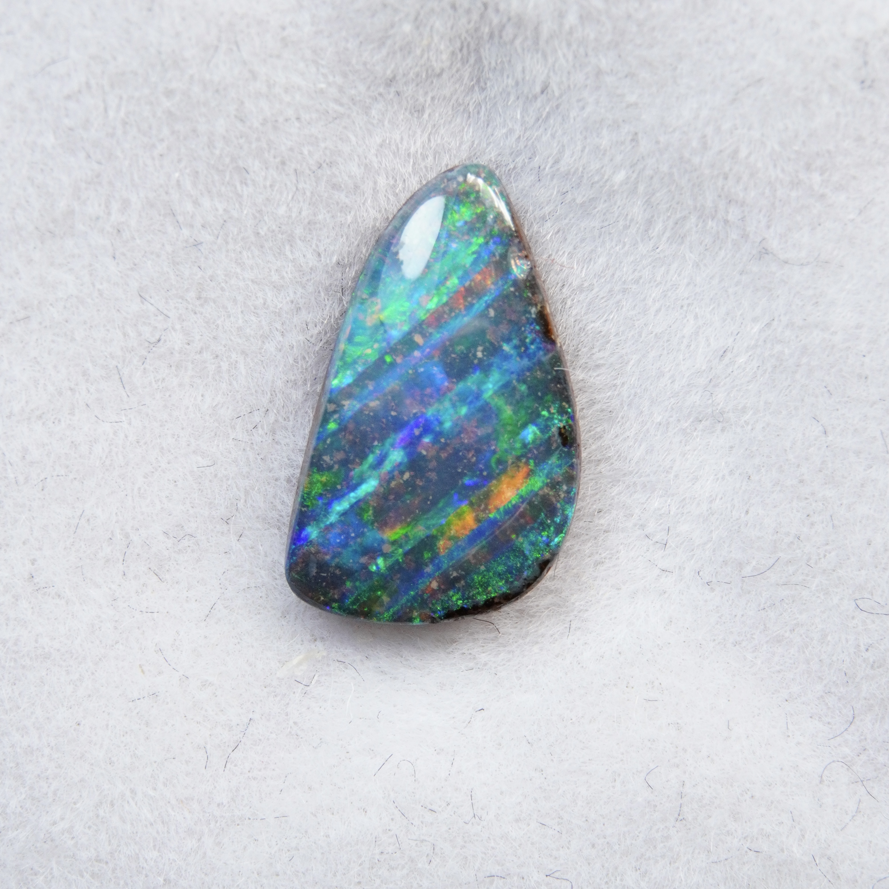 【特价】澳大利亚铁欧泊吊坠戒指耳钉手链裸石