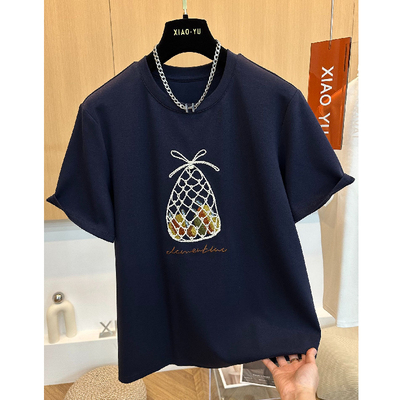 胖mm特大码300斤欧货设计感小众卡通菠萝刺绣德绒短袖t恤上衣女春