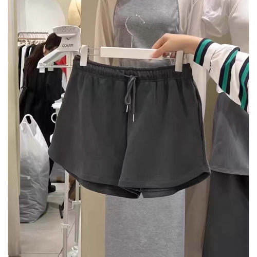 胖mm特大码2-300斤松紧腰卫裤女夏季休闲运动短裤宽松百搭阔腿裤