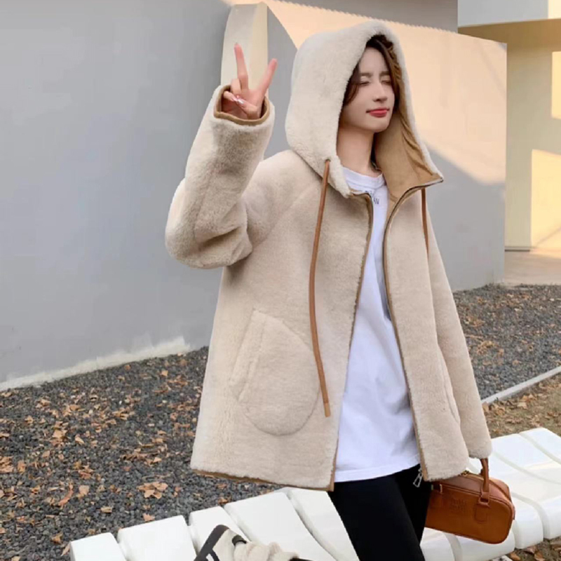 胖mm特大码2-300斤高级感软糯羊羔绒外套女秋冬宽松百搭连帽上衣