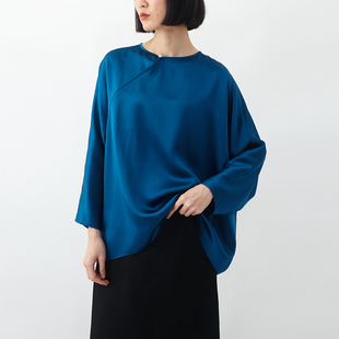 春夏新品 百搭飘逸真丝蝙蝠袖上衣 小鱼纯色桑蚕丝气质宽松罩衫女