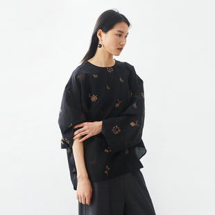 春季新品飘逸天丝花卉刺绣宽松衬衫小鱼原创小众文艺复古百搭上衣