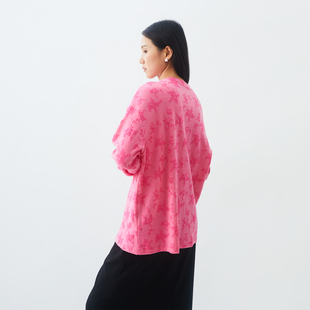 织银闪烁柔雾粉红提花宽松打底衫 小鱼春秋原创简约气质小众T恤衫