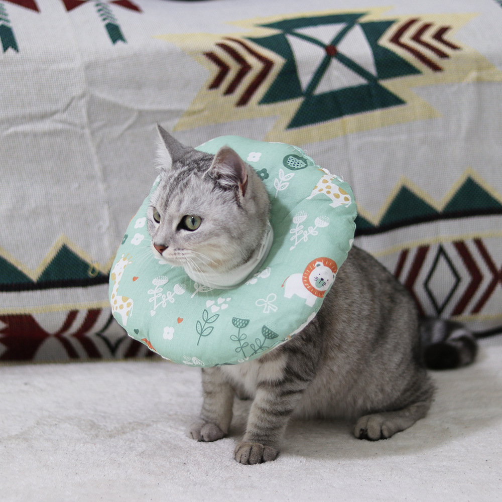 Pet cat sterilization surgery collar, white circle, anti bi