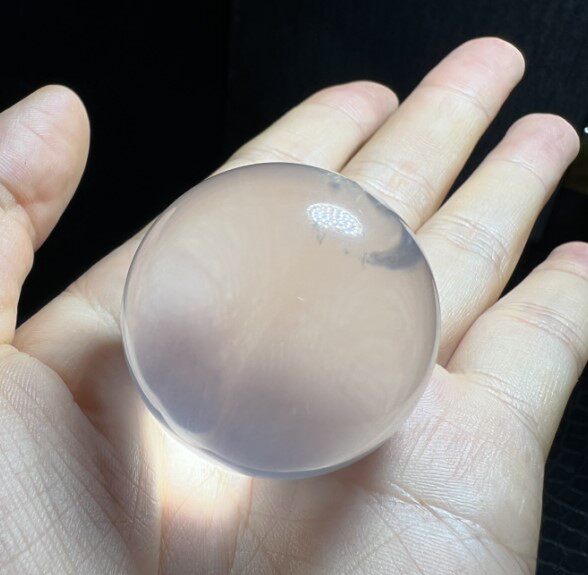 천연 화이트 크리스탈 볼 밀크 화이트 크리스탈 아이스 크리스탈 볼