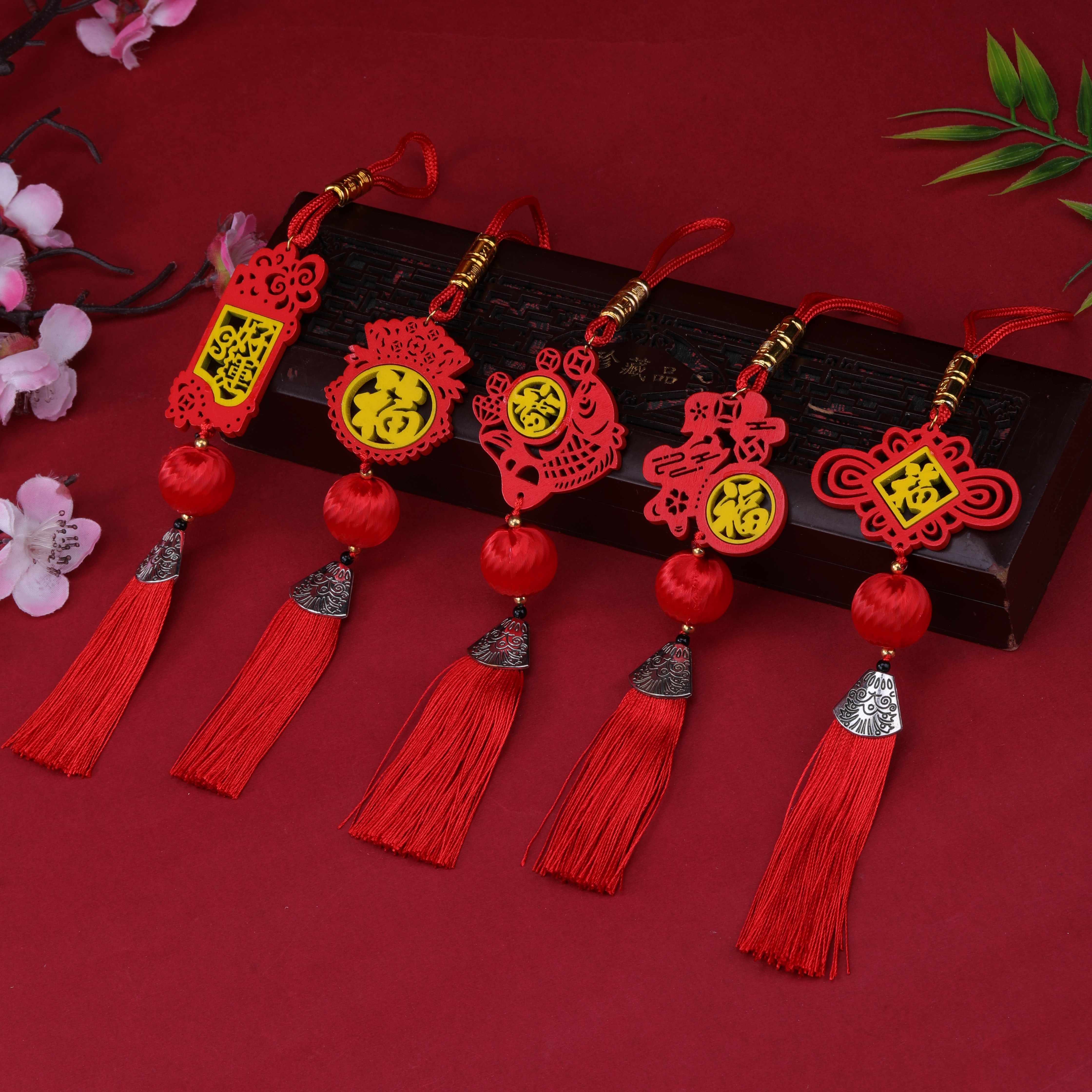 金色福字木雕挂件2026新款马年过年装饰客厅入户门中国结吊坠挂饰,节庆用品/礼品,福字/窗花/窗贴,淘宝优惠券,粉丝福利购,淘宝优惠卷