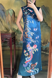 中国风复古孔雀蓝真丝苏绣刺绣百鸟朝凤旗袍连衣裙优雅新娘敬酒服