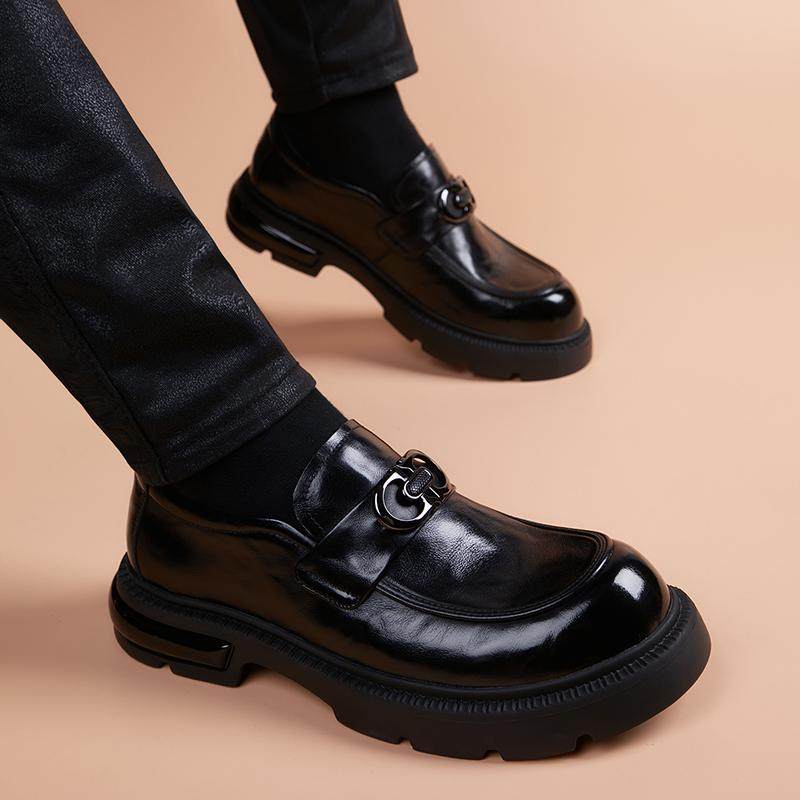 男士休闲一脚蹬皮鞋男款真皮商务正装圆头英伦风内增高厚底乐福鞋