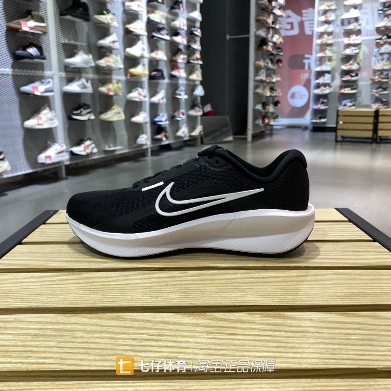 Nike耐克2024新款春季男款织物透气轻便休闲运动跑步鞋FJ1284-001