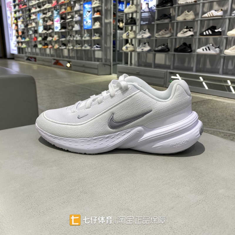 耐克儿童低帮缓震运动休闲鞋