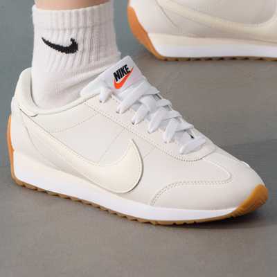 Nike耐克正品新款春秋女子户外缓拼接百搭轻便运动休闲鞋HV6430