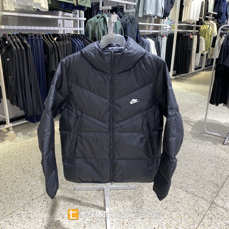 Nike耐克正品冬季新款男子连帽户外保暖LOGO黑色休闲羽绒服DV1132