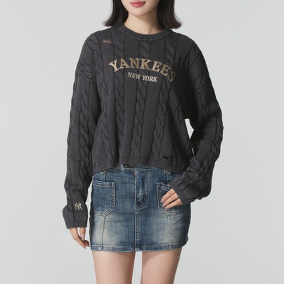 MLB正品新款初冬女款不规则破洞时尚百搭运动休闲毛衣3FKPV0354