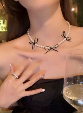 多巴胺蝴蝶结珍珠钛钢锁骨链