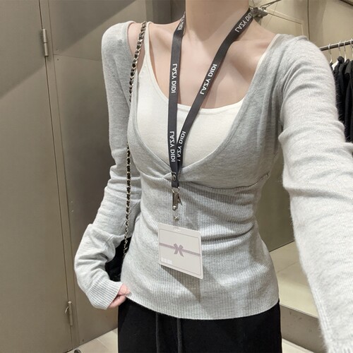 韩式假两件撞色V领收腰针织衫女