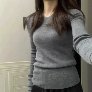 加厚修身 针织打底衫 显瘦圆领毛衣内搭上衣 正肩灰色春秋冬季 自留款