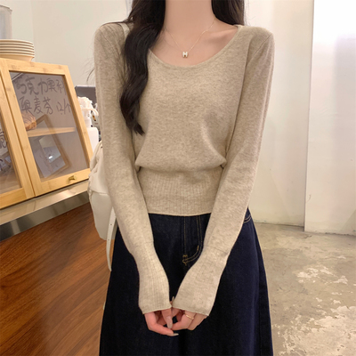 韩系穿搭气质低圆领修身针织衫