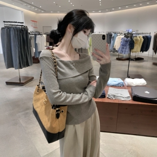 春装女款2026年新款淡人高知穿搭韩系一字肩针织衫斜肩打底衫上衣