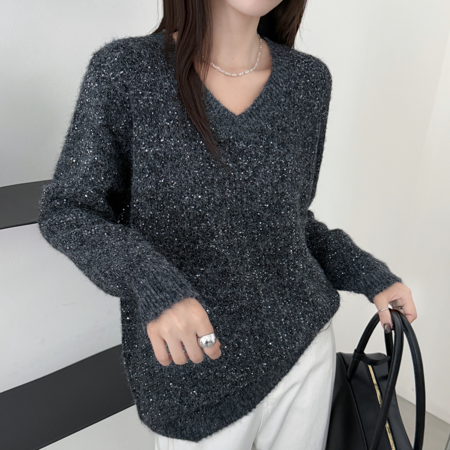 本店实拍&亮丝马海毛宽松大版休闲慵懒风V领中长款加厚秋冬打底衫