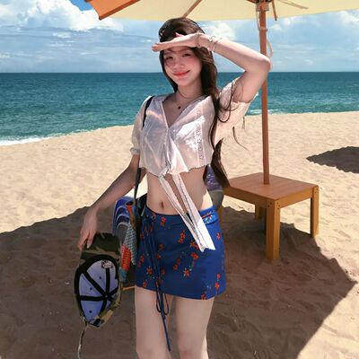 海边度假比基尼女碎花田园风