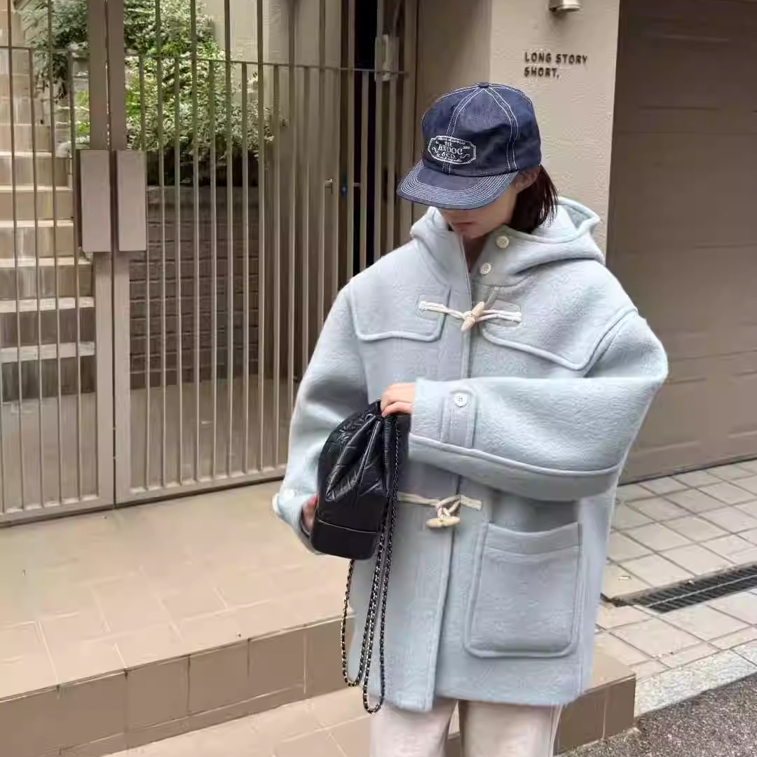 THEABLE韩国东大门25冬季新款牛角扣连帽韩系温柔时尚女羊毛大衣