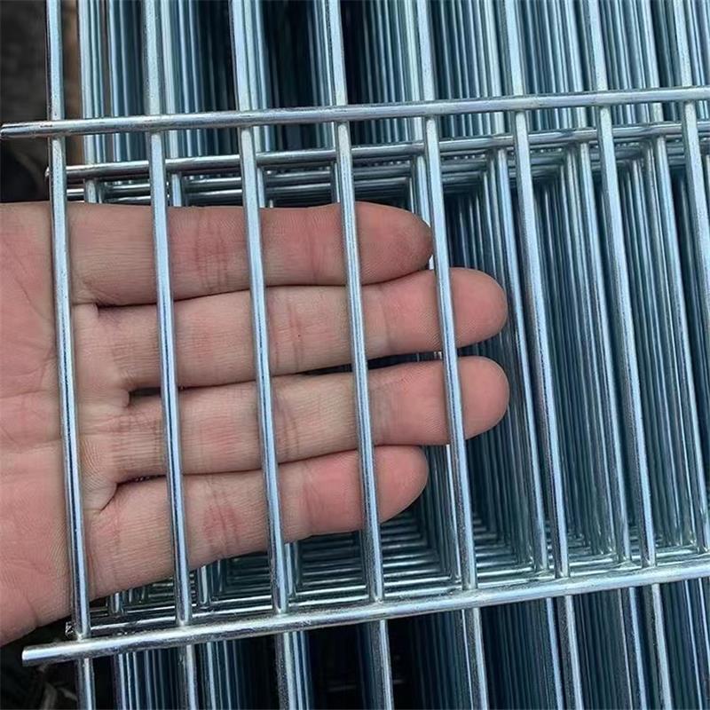 镀锌铁丝网片长孔网格加粗狗笼养殖建筑隔离电焊小孔防护网围栏