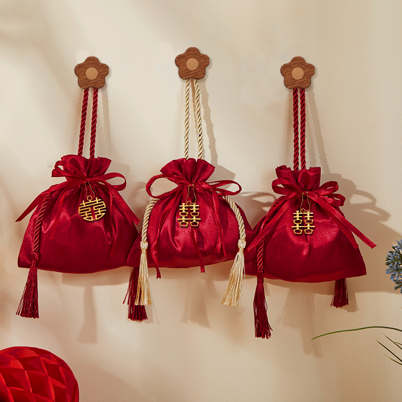 喜糖袋子2025新款结婚专用高级感婚庆喜袋糖袋布艺喜糖盒糖果包装