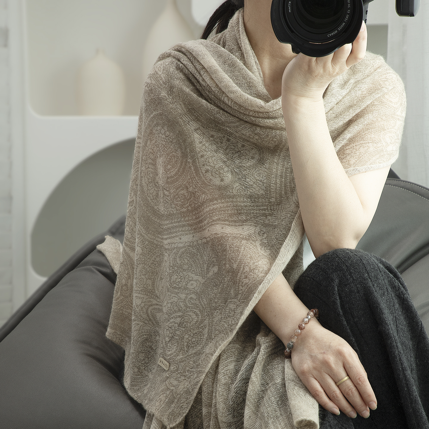 owooL 外搭针织空调房100%山羊绒披肩围巾两用老钱风女士秋冬保暖