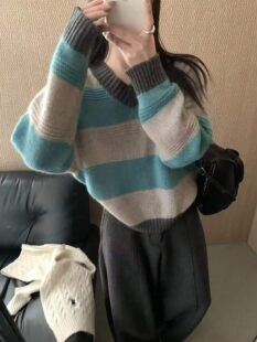 232秋季新品韩版宽松套头绵羊毛毛衣V领撞色上衣慵懒风女减龄