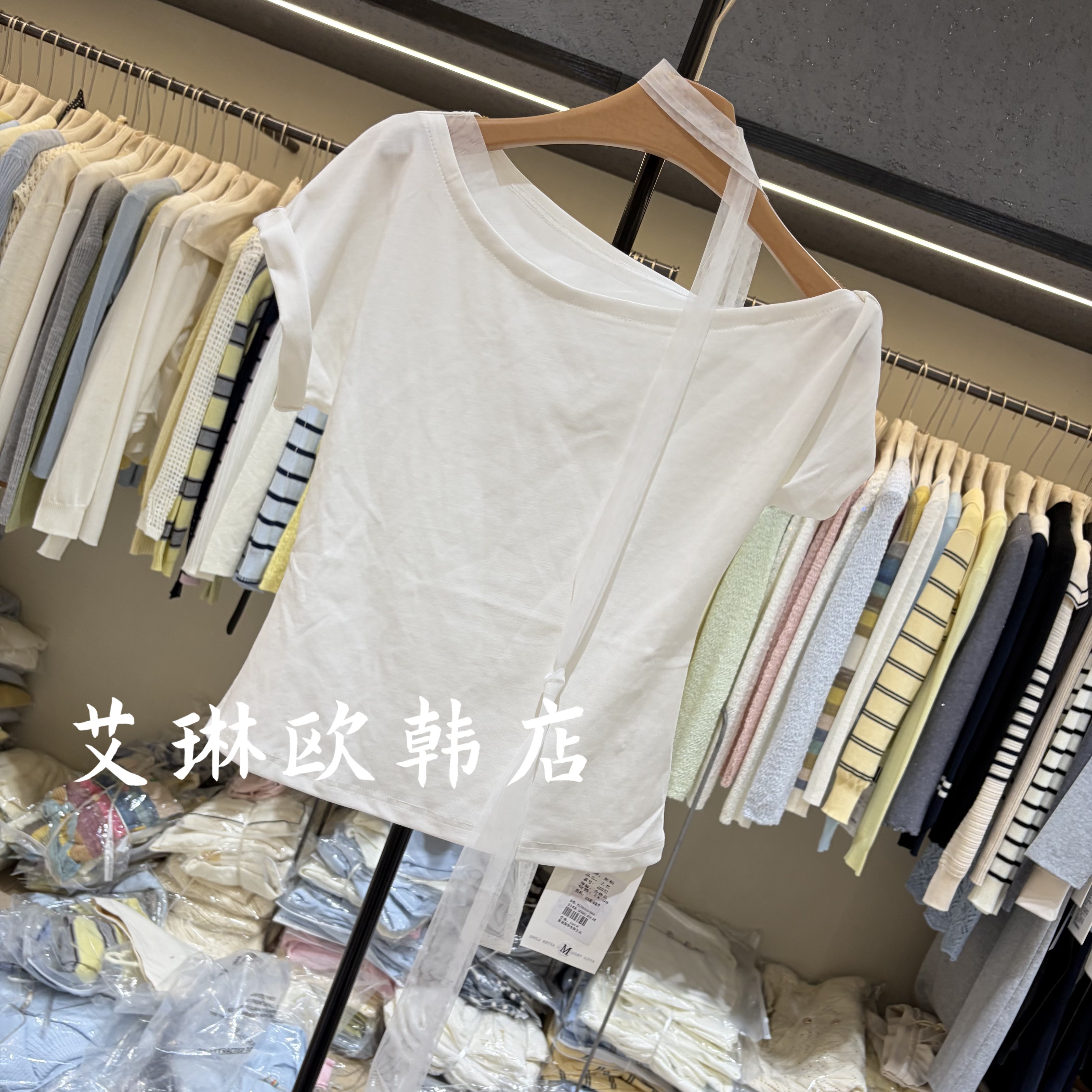 X.XIU新袖26032夏款一字肩斜领露肩短袖T恤女飘带小个子辣妹上衣