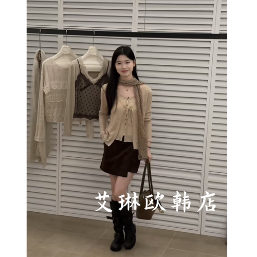 26703配丝巾假两件亚麻针织衫