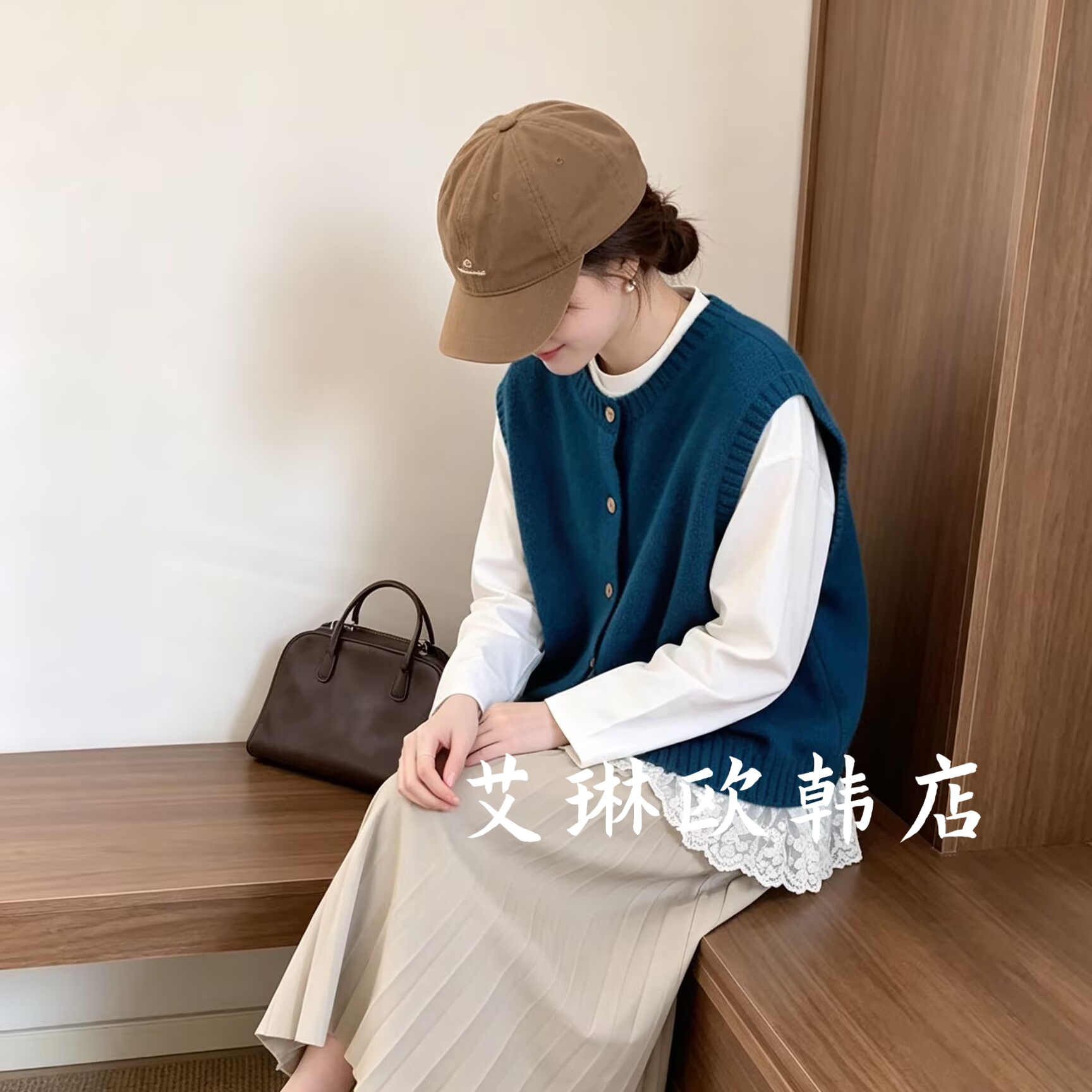 禁止机洗~7229欧货秋季款无袖圆领马甲上衣叠穿单排扣羊毛针织衫