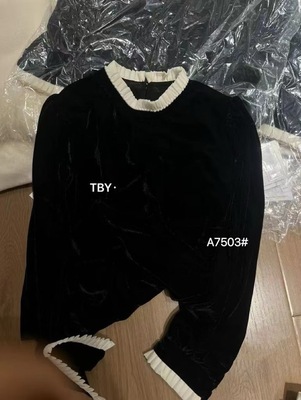 土布鱼7503法式气质木耳边金丝绒衬衫女2025冬款洋气小衫