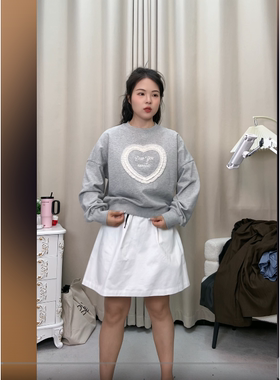 福利QS67137秋款刺绣字母蕾丝拼接爱心圆领韩系叠穿百搭卫衣女