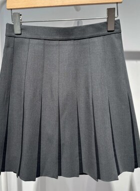 MM麦麦2025秋冬新款高腰显瘦灰色A字百褶裙半身裙女短裙5F8142291