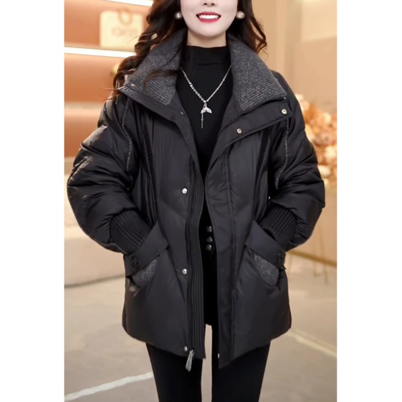 今年流行爆款黑色羽绒服女款冬季2025年新款小个子妈妈白鸭绒外套